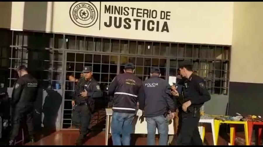 Polícia encontra armas, celulares e drogas em presídio de Pedro Juan Caballero .