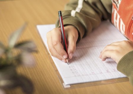 Justiça determina vagas escolares perto de residências de alunos em Dourados