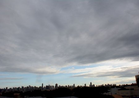 Segunda-feira com possibilidade de chuva isolada em Dourados
