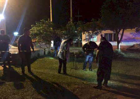 Dois homens são mortos e uma criança ferida em atentado na fronteira 