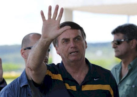 Bolsonaro diz que vetará aumento de pena para injúria na internet