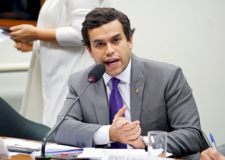 Financiamento público de campanha motivou deputados a votarem em fundo eleitoral maior