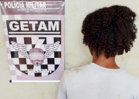 Suspeito de furtos é preso com maconha e haxixe pelo GETAM