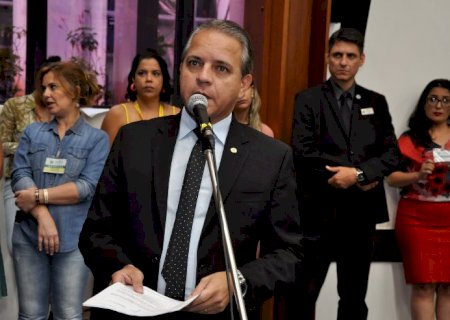 Deputados se solidarizam com família de jornalista morto na fronteira
