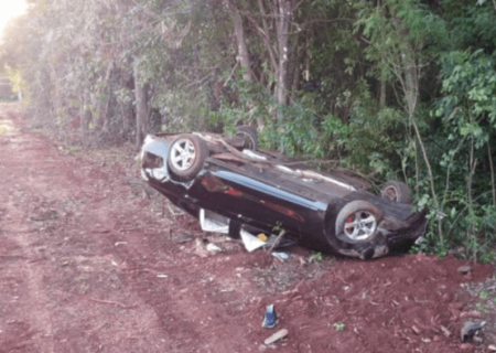 Douradense e campo-grandense morrem em acidente de carro no Paraná