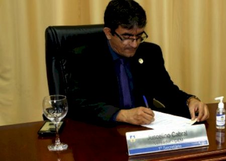 Juscelino requer informações da Prefeitura sobre transparência na aplicação da vacina contra Covid-19