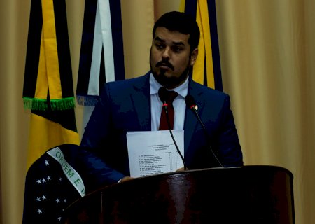 Vereador Daniel Junior quer pontos de embarque para usuários de transporte por aplicativo