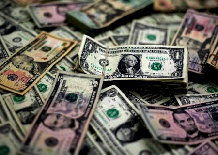 D&oacute;lar tem dia de queda no mercado internacional e cai a R$ 5,32