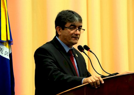 Juscelino Cabral luta para que atendimento no PAI não sofra prejuízos