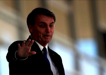 ‘Por mim não teria Carnaval’, afirma Jair Bolsonaro em entrevista