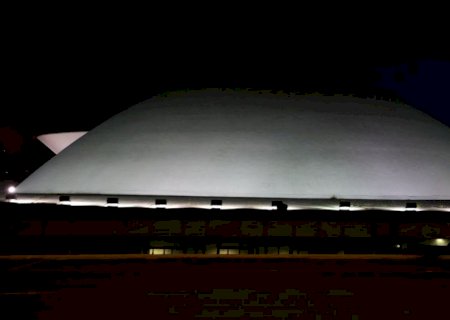 Senado aprova jornada flexível para pais de crianças pequenas