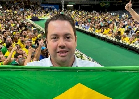 Deputado Federal Eleito, abre mão de mandato e apoia pedido de anulação das eleições de 2022