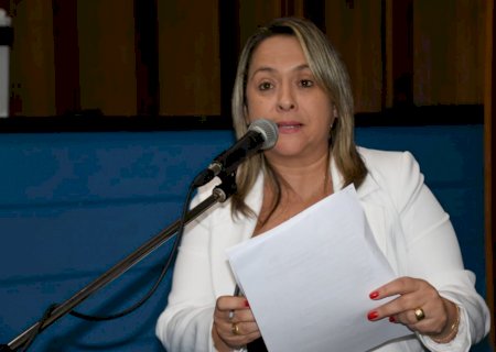 Lia Nogueira pede reajuste e atualização da tabela de benefícios do TFD