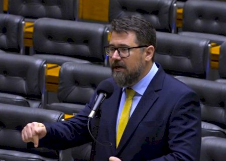 “Após imagens que escandalizaram o Brasil, o governo viu que é impossível segurar a instalação e mudou a narrativa', diz deputado Marcos Pollon sobre CPMI que deve ser instalada amanhã
