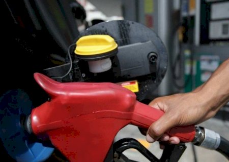 Com aumento de impostos, gasolina vai ficar mais cara a partir de sábado
