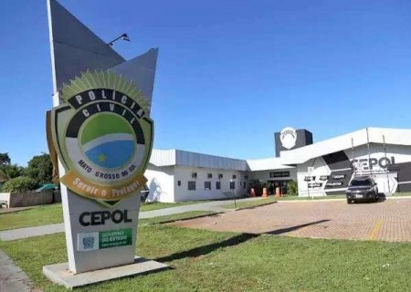 Policial penal atira contra casa de mulher ao cobrar dívida de agiotagem