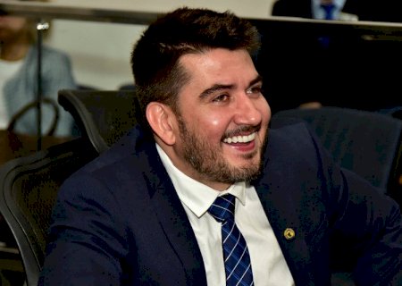 Deputado é condenado à prisão por crimes de ódio contra negros e gays