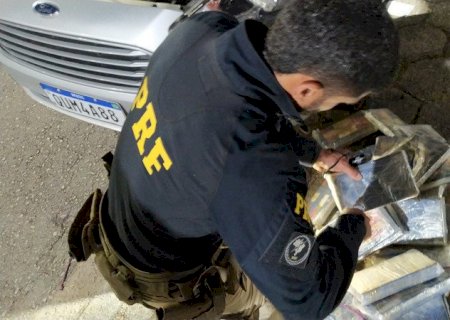 Policial penal de MS é preso com 53 quilos de cocaína em Santa Catarina