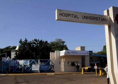 Médico é condenado por estelionato ao receber R$ 217 mil ilegalmente