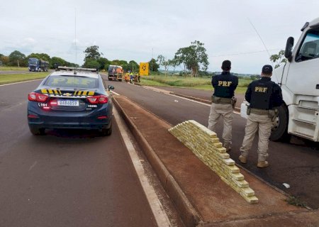 Pai e filho são presos com 113 quilos de cocaína em Caarapó