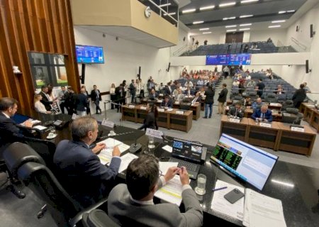 Deputados devem iniciar nesta quarta-feira votação da proposta da LDO