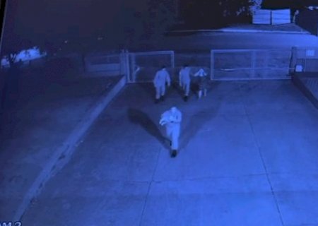 Beb&ecirc; engasga e m&atilde;e corre at&eacute; Corpo de Bombeiros para salvar a filha