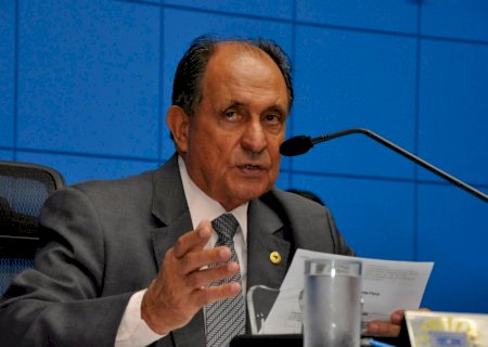 Deputado Zé Teixeira pede melhorias para bairro de Campo Grande