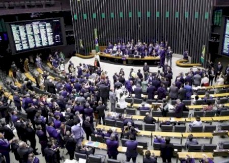 C&acirc;mara aprova urg&ecirc;ncia e 2&ordf; texto da reforma tribut&aacute;ria vai a Plen&aacute;rio