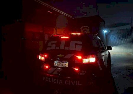 Condenada a 20 anos por matar Boiadeiro &eacute; presa ao quebrar tornozeleira