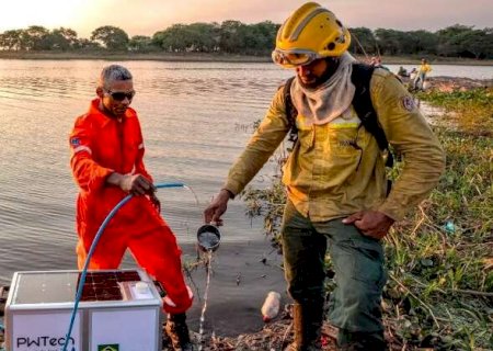 Brigadistas recebem m&aacute;quina port&aacute;til de tratamento de &aacute;gua no Pantanal