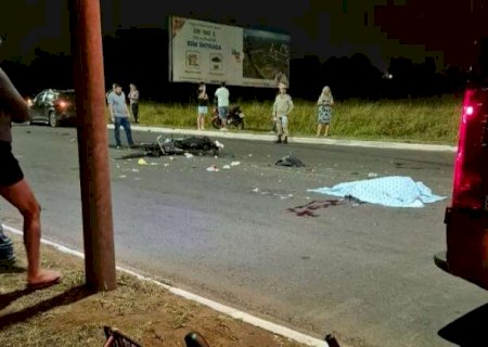 Motociclista morre ap&oacute;s ser atingido por dois carros em avenida do Tijuca