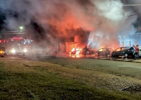 Loja de veículos é alvo de incêndio criminoso em Dourados