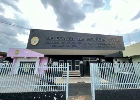 Discuss&atilde;o termina com jovem morto com faca cravada no pesco&ccedil;o