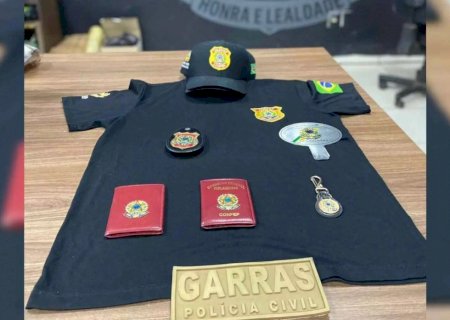 Homem se passa por delegado, utiliza distintivos e acaba preso