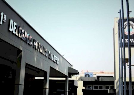 Homem é assaltado por grupo e agredido com fios de energia