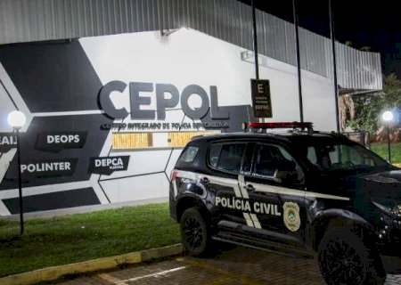 Rapaz &eacute; ferido a tiro ap&oacute;s se envolver em briga dentro de tabacaria