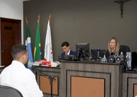 Justiça aumenta em cinco anos pena de jovem que matou a mãe