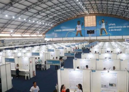 Evento acad&ecirc;mico re&uacute;ne mais de 1,8 mil trabalhos cient&iacute;ficos