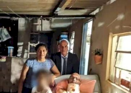 Motorista que ficou tetrapl&eacute;gico diz que parque aqu&aacute;tico atrasa pens&otilde;es