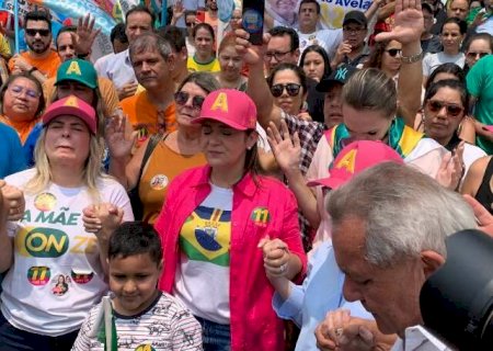 Com ora&ccedil;&atilde;o na Afonso Pena, Adriane diz que fez campanha "p&eacute; no ch&atilde;o"