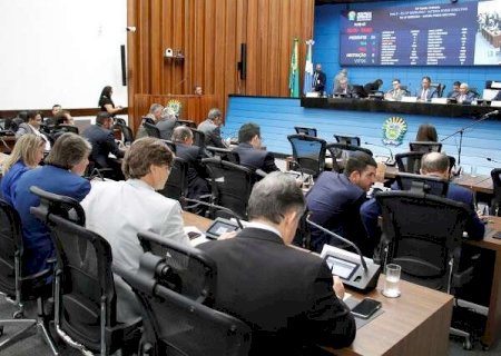 Sem aumento, deputados aprovaram PL que mant&eacute;m PM com 10.695 policiais