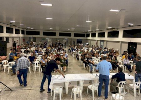 Em assembleia, policiais civis aceitam reajuste de 8% no sal&aacute;rio