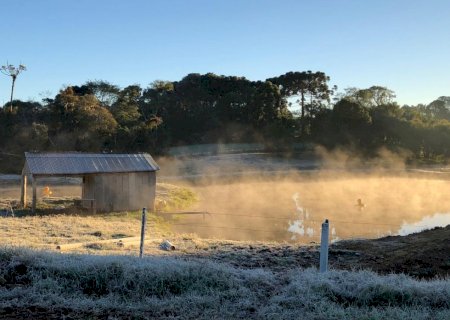 Frente fria traz temporais e risco de geada; veja quando e onde