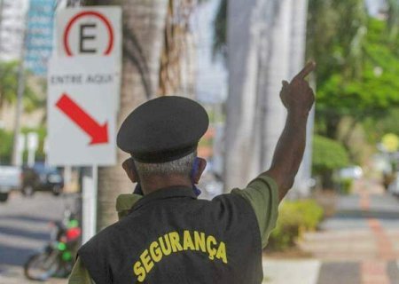 Semana come&ccedil;a com vagas de emprego para 216 profiss&otilde;es distintas