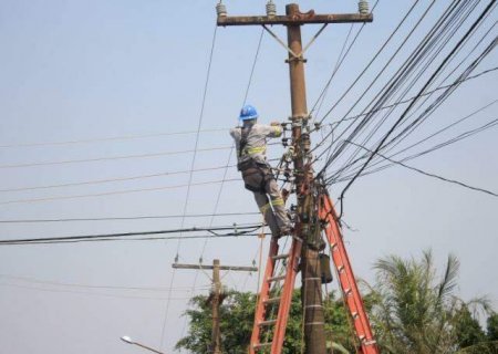 Eletricista e fiscal de loja est&atilde;o entre as 3 mil vagas de trabalho desta 6&ordf;