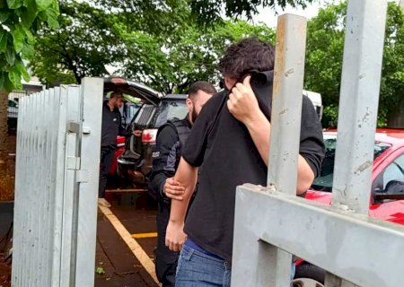 Jovem preso por armazenar pornografia infantil em Dourados é liberado 