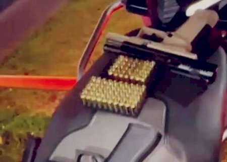 Agiota &eacute; preso ao ser encontrado com pistolas, muni&ccedil;&otilde;es e carregadores