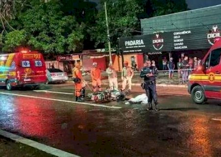 Vídeo mostra momento que motociclista cai e é atropelado na Gunter Hans
