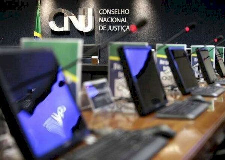 Pesquisa ir&aacute; avaliar o uso de intelig&ecirc;ncia artificial nos tribunais em 2024