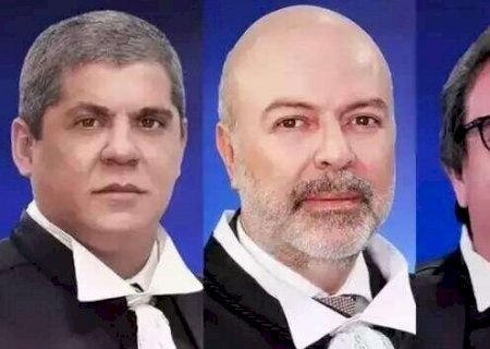 Conselheiros completam dois anos afastados e processo segue em sigilo absoluto